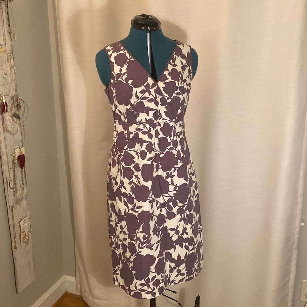 Boden dress size 8R purple flowers on white